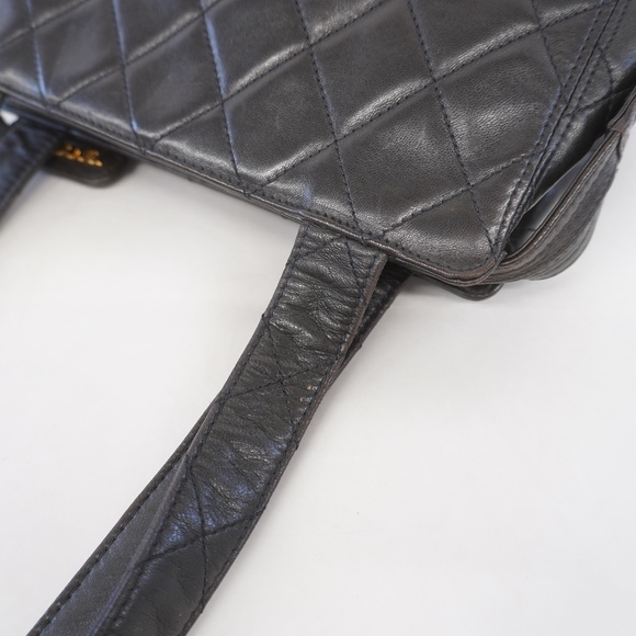 Auth Chanel shoulder bag matelasse lambskin black gold metal - Picture 7 of 10